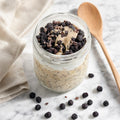 Overnight oats cu aronia BIO în borcan apothecary — mic dejun wellness