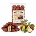 Fructe de jujube uscate scoase din pungă, alături de jujube proaspete pe ramură